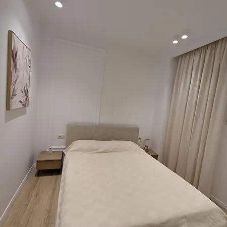 Ave's Elegance Apartment
